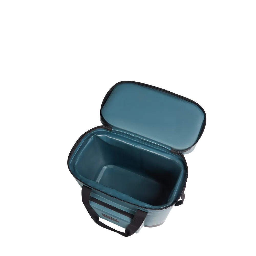 Igloo Trailmate Cooler Bag 30 Can-Igloo-Diamondback Branding