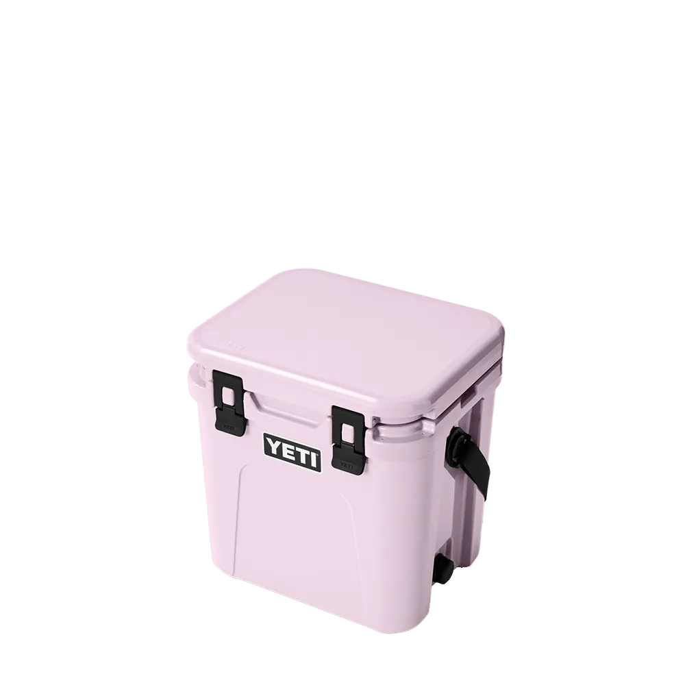 YETI Roadie 24 qt Cooler | Seasonal Color