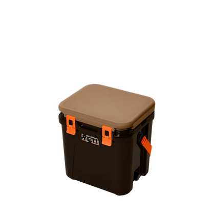 YETI Roadie 24 qt Cooler | Seasonal Color