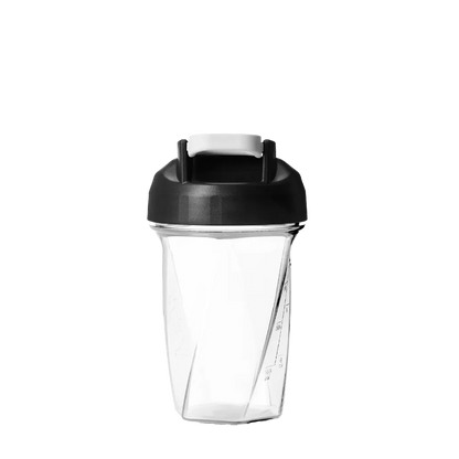 Yeti 20 oz Yonder Shaker Bottle 
